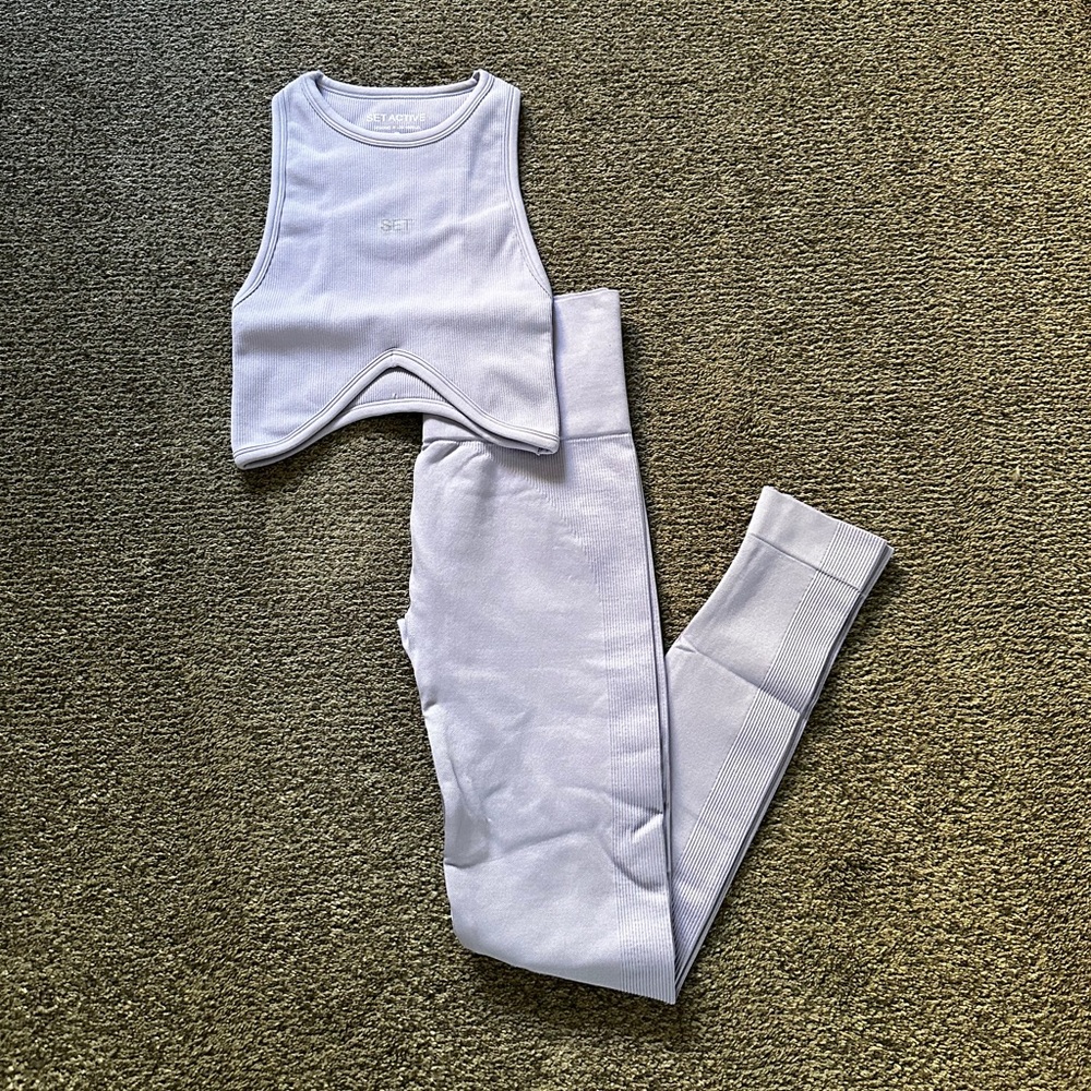 SET Active Pale Lavender Workout Set